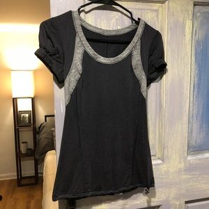 Lululemon grey/black short sleeve